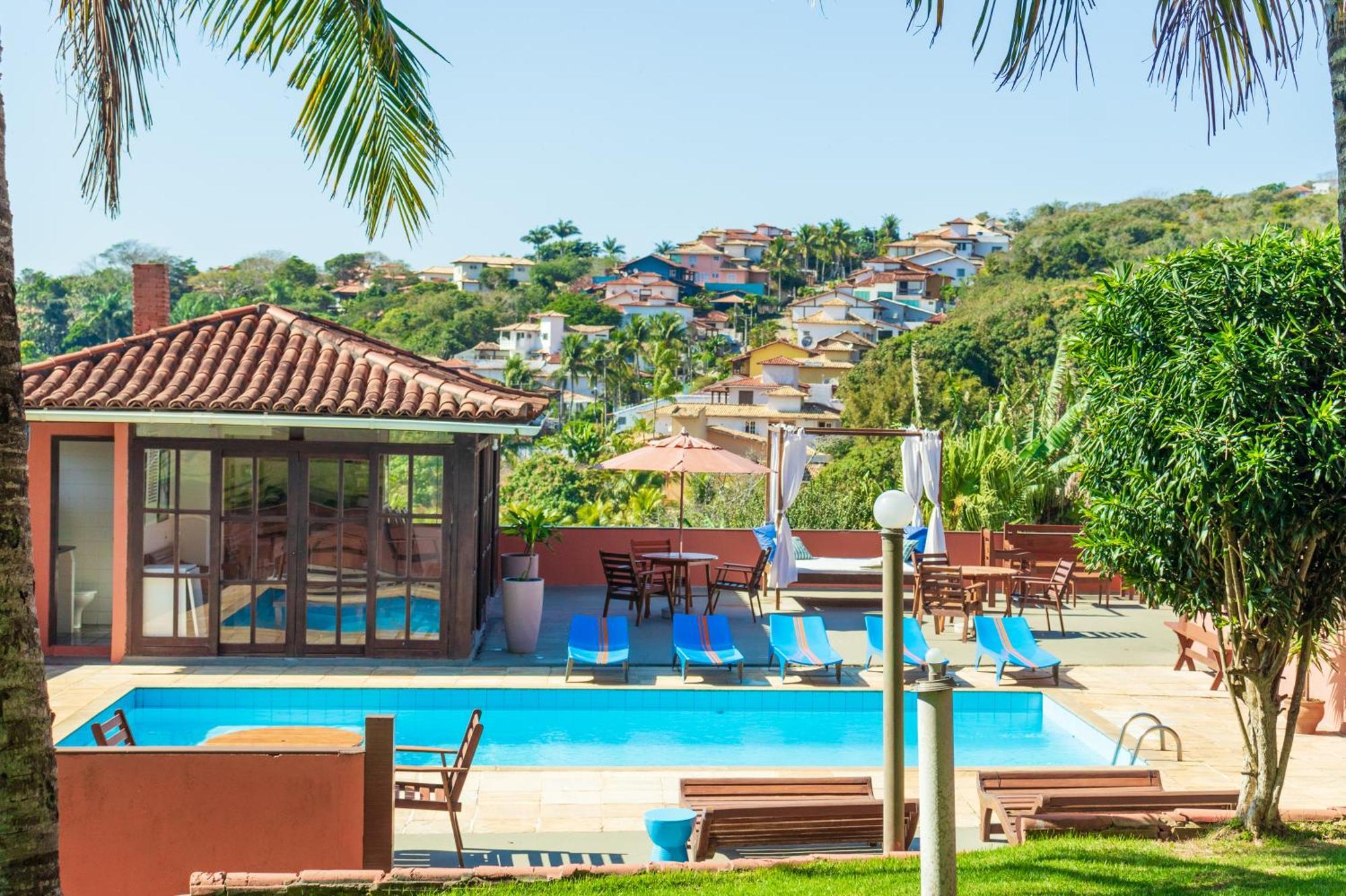 Dos Coqueiros Inn *